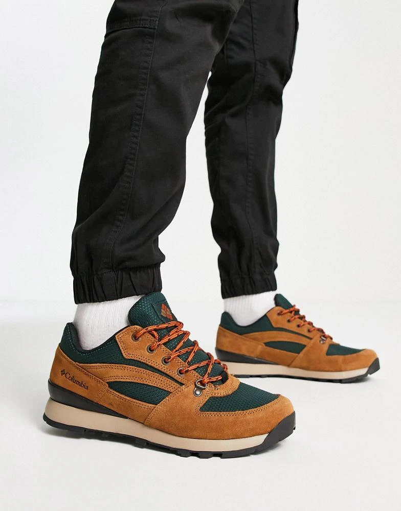 商品Columbia|Columbia Wildone Navigate suede trainers in tan and green,价格¥922,第1张图片