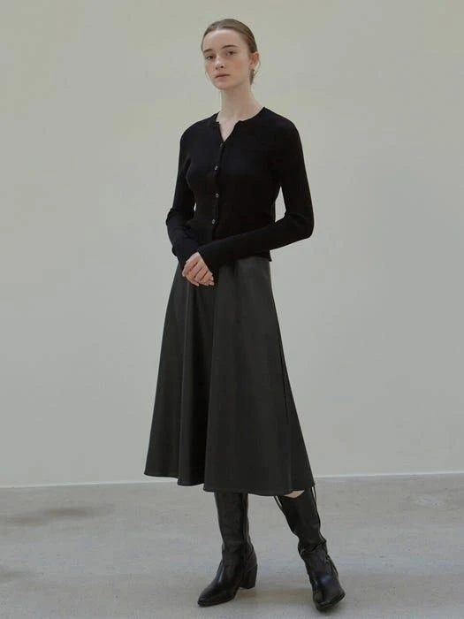 商品NICK&NICOLE|Slim Fit Knit Cardigan (Black),价格¥471,第3张图片详细描述