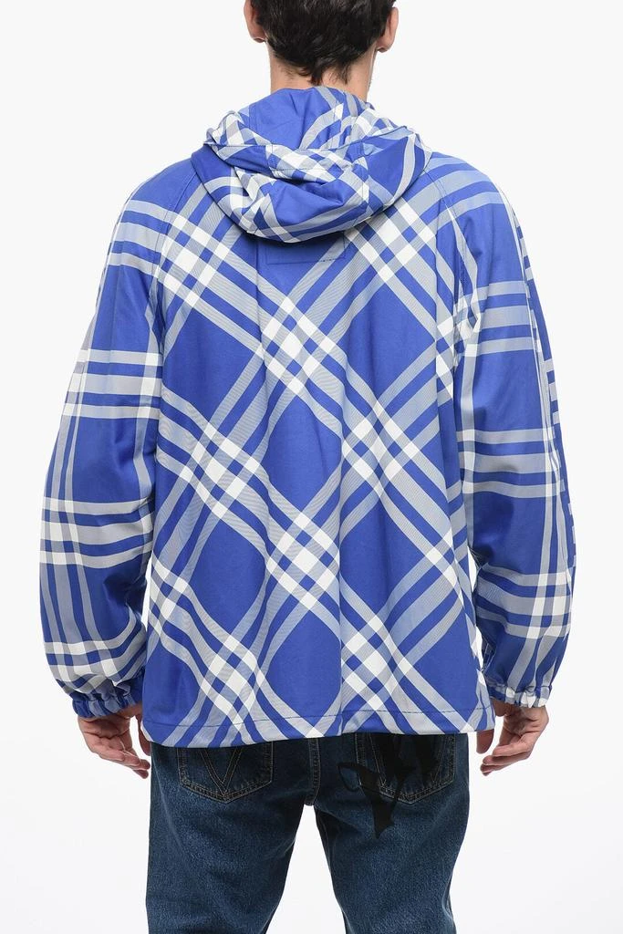 商品Burberry|Burberry Check Print Hooded Windbreaker,价格¥11082,第2张图片详细描述