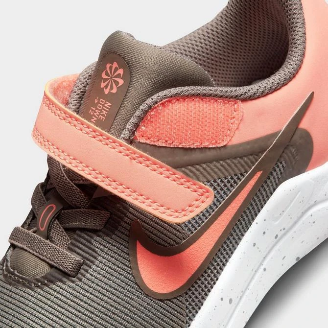 商品NIKE|Little Kids' Nike Downshifter 12 Sidewalk Stretch Lace Casual Shoes,价格¥484,第3张图片详细描述