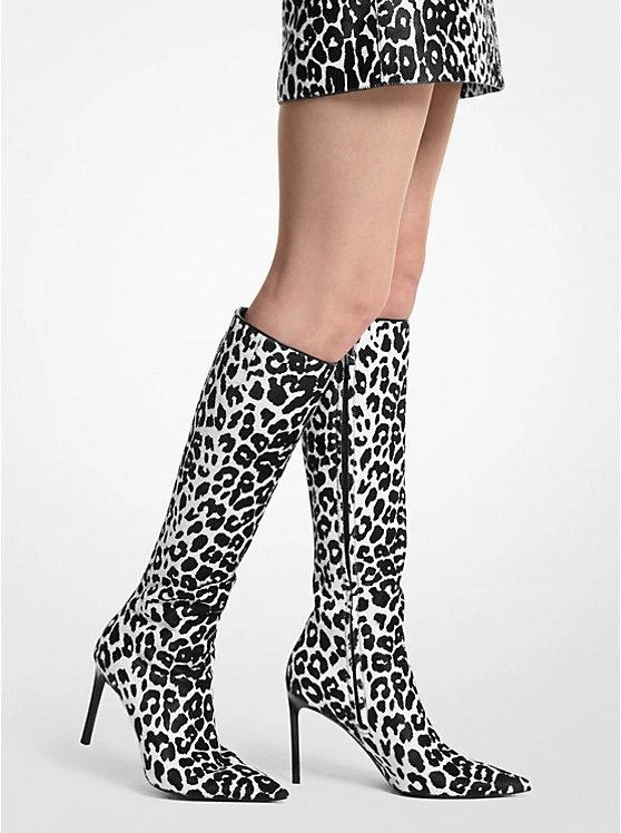 商品Michael Kors|Tatjana Leopard Print Calf Hair Boots,价格¥3823,第5张图片详细描述