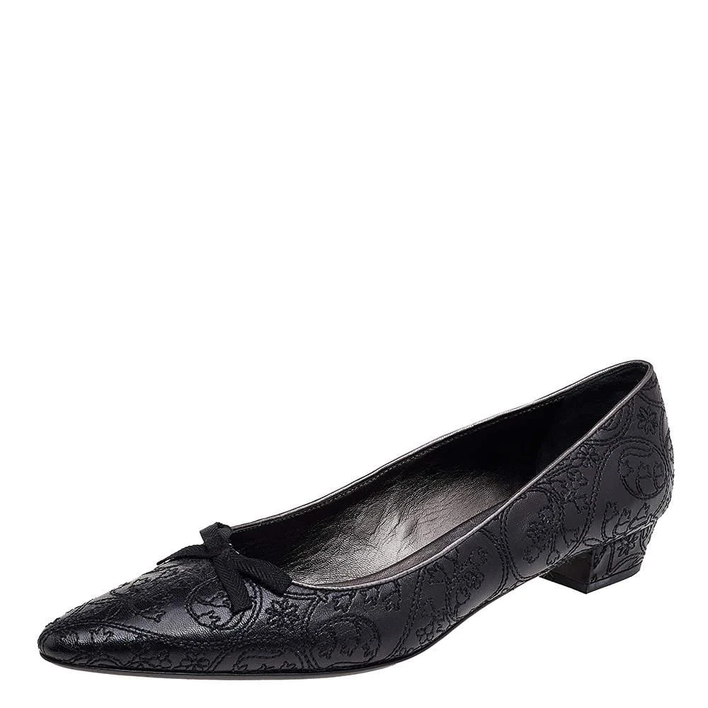 商品[二手商品] Prada|Prada Black Embroidered Leather Bow Pumps Size 40.5,价格¥1030,第1张图片