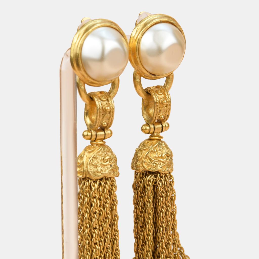 Chanel Vintage 1994 Gold Plated Pearl Fringe Tassel Dangle Clip On Earrings商品第3张图片规格展示