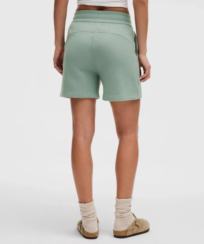 Scuba High-Rise Short 5" 商品