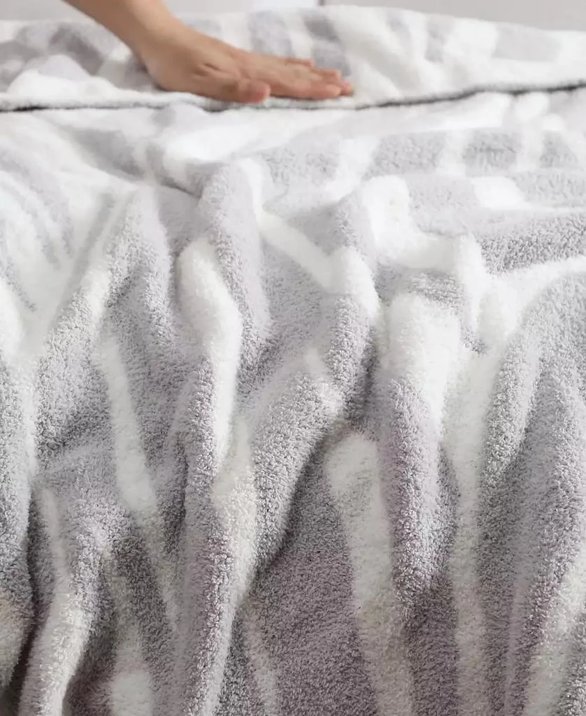 商品Tommy Bahama Home|CLOSEOUT! Jungle Zebra Knit Throw, 70" X 50",价格¥278,第5张图片详细描述