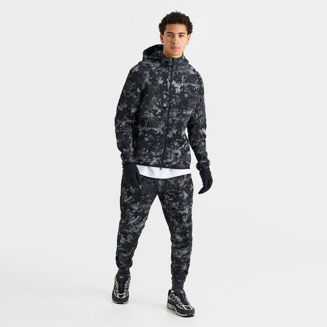 nike camo sweatpants