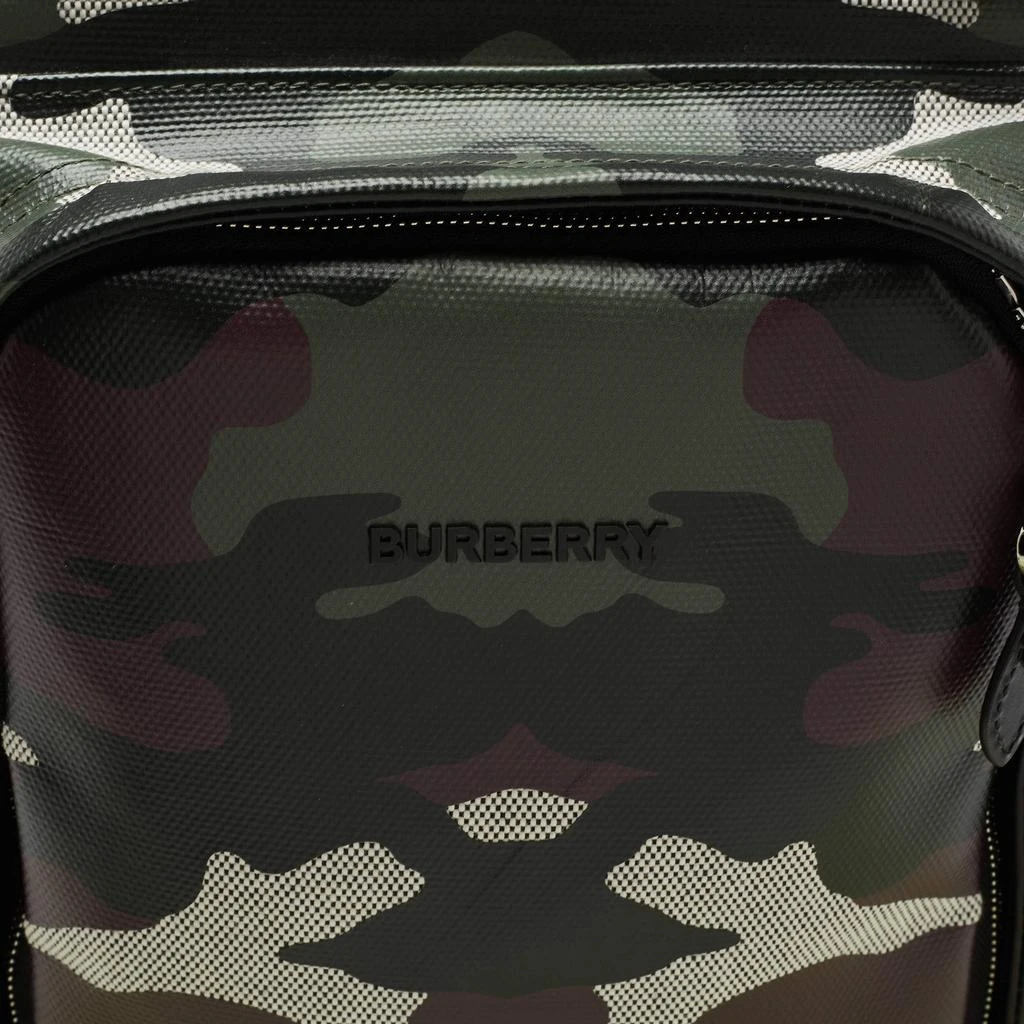 商品Burberry|Burberry Green Camoflauge Coated Canvas and Leather Backpack,价格¥6477,第5张图片详细描述