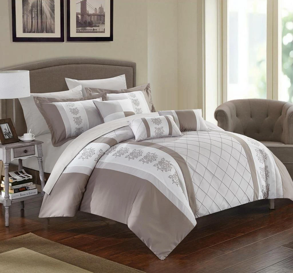 商品Chic Home Design|Clayton 10 Piece Comforter Set,价格¥703,第2张图片详细描述