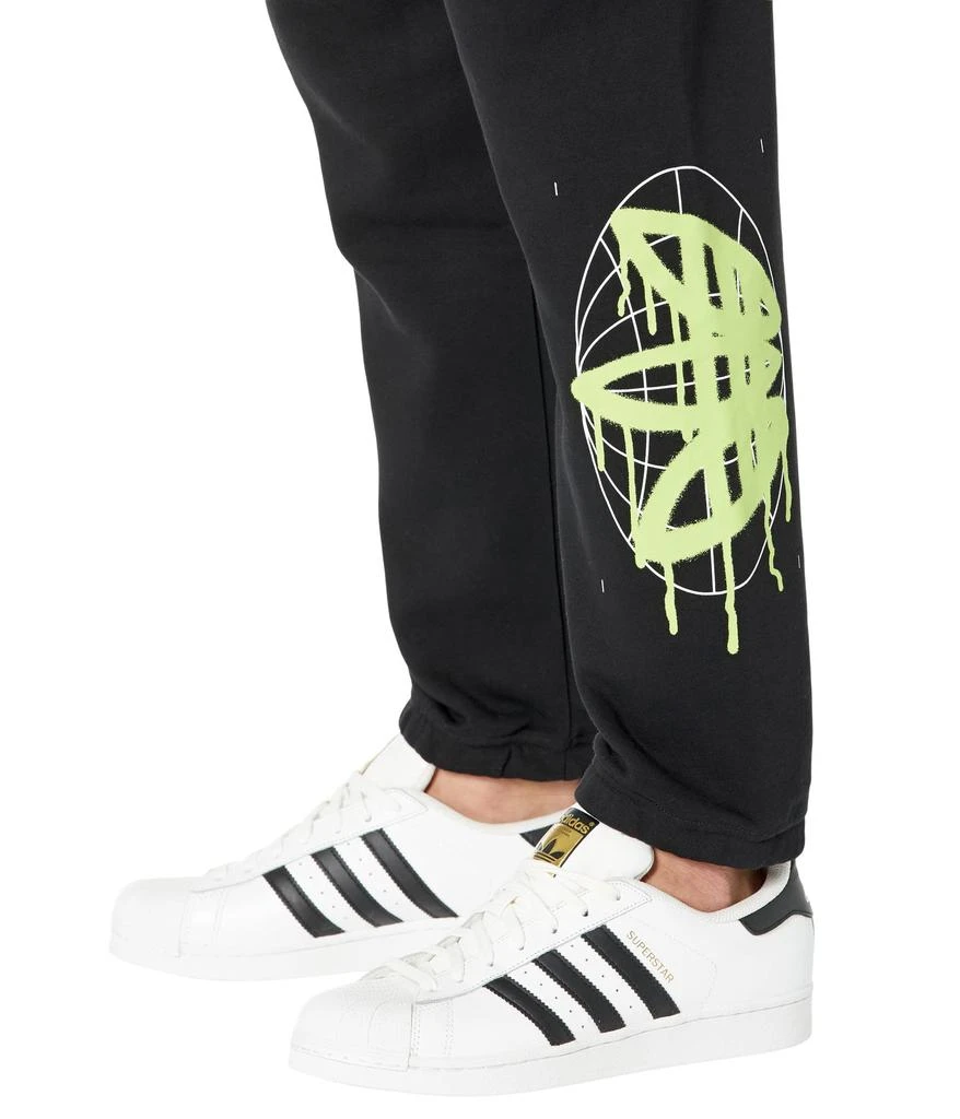 商品Adidas|Behind The Trefoil Sweatpants,价格¥304,第3张图片详细描述