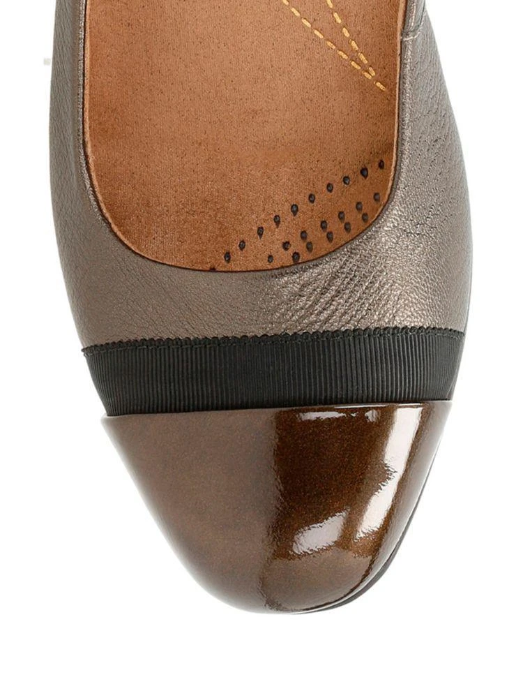 商品Clarks|Cap Toe Leather Pumps,价格¥564,第4张图片详细描述