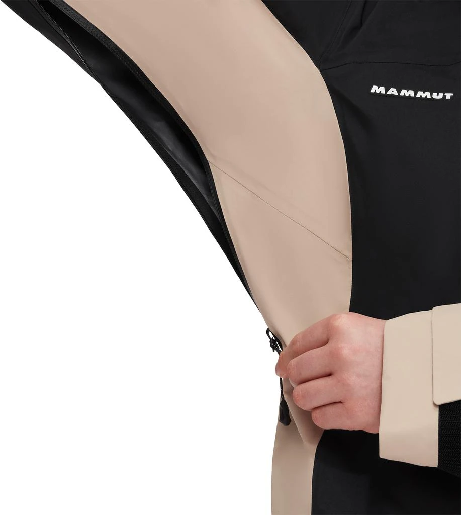 商品Mammut|Eiger Free Advanced Hardshell Hooded Jacket - Women's,价格¥3101,第4张图片详细描述