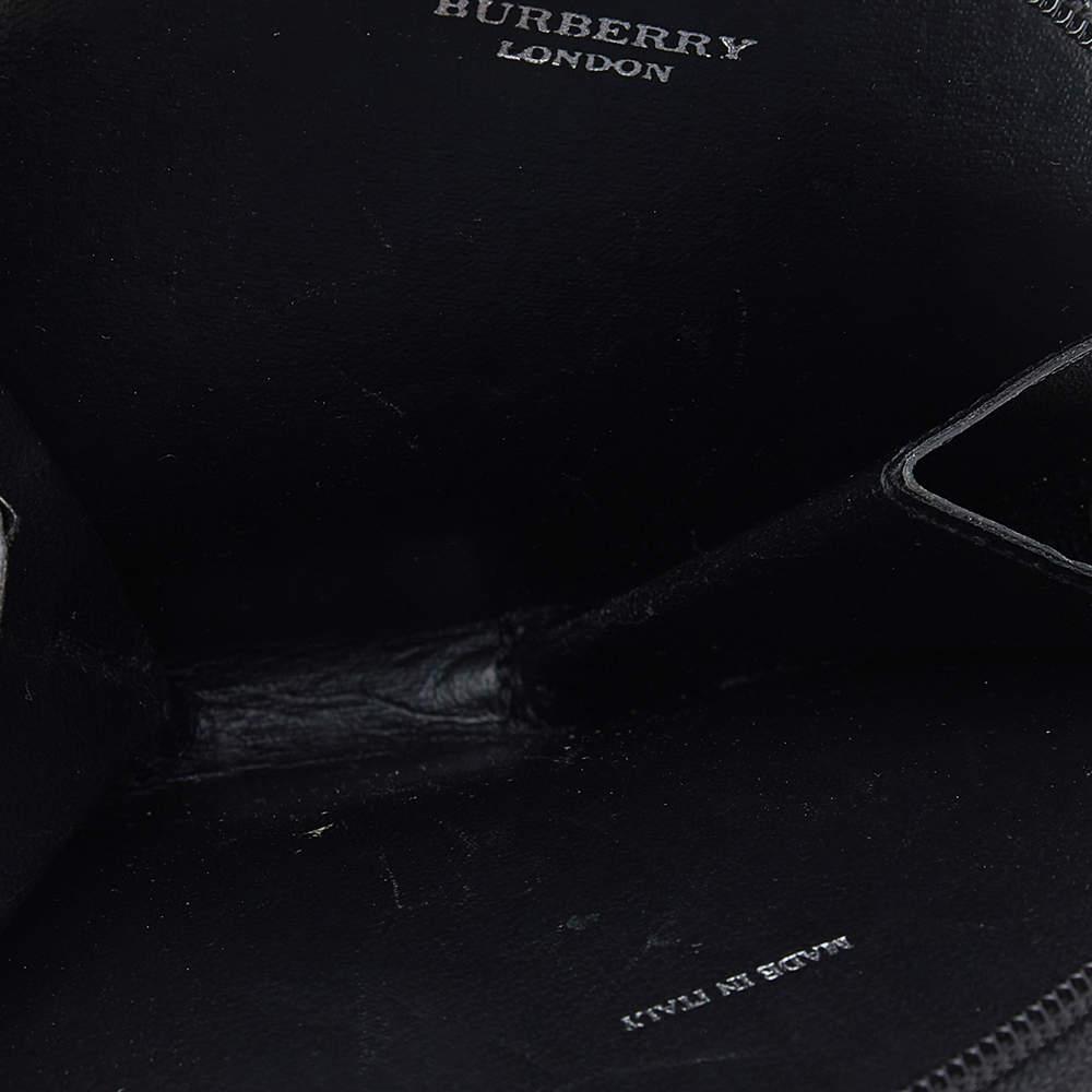 商品[二手商品] Burberry|Burberry Beige-Black House Check PVC And Leather Round Coin Pouch,价格¥782,第4张图片详细描述