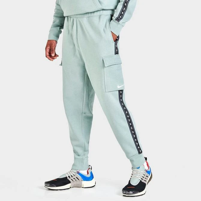 商品NIKE|Men's Nike Sportswear Repeating Fleece Cargo Pants,价格¥149,第3张图片详细描述