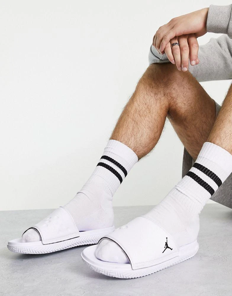 商品Jordan|Jordan PLAY SLIDE in white,价格¥367,第3张图片详细描述