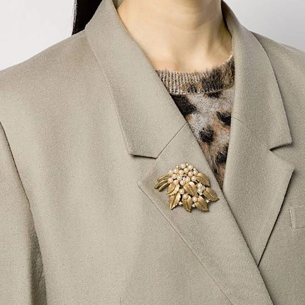 商品[二手中古商品] Susan Caplan Vintage|1960s vintage trifari faux pearl bough brooch,价格¥2970,第2张图片详细描述
