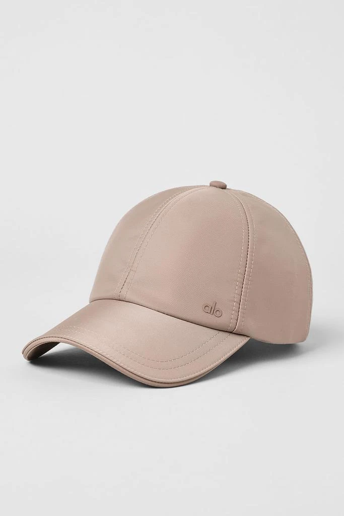 商品Alo|Satin Off-Duty Cap - Taupe Satin,价格¥737,第1张图片