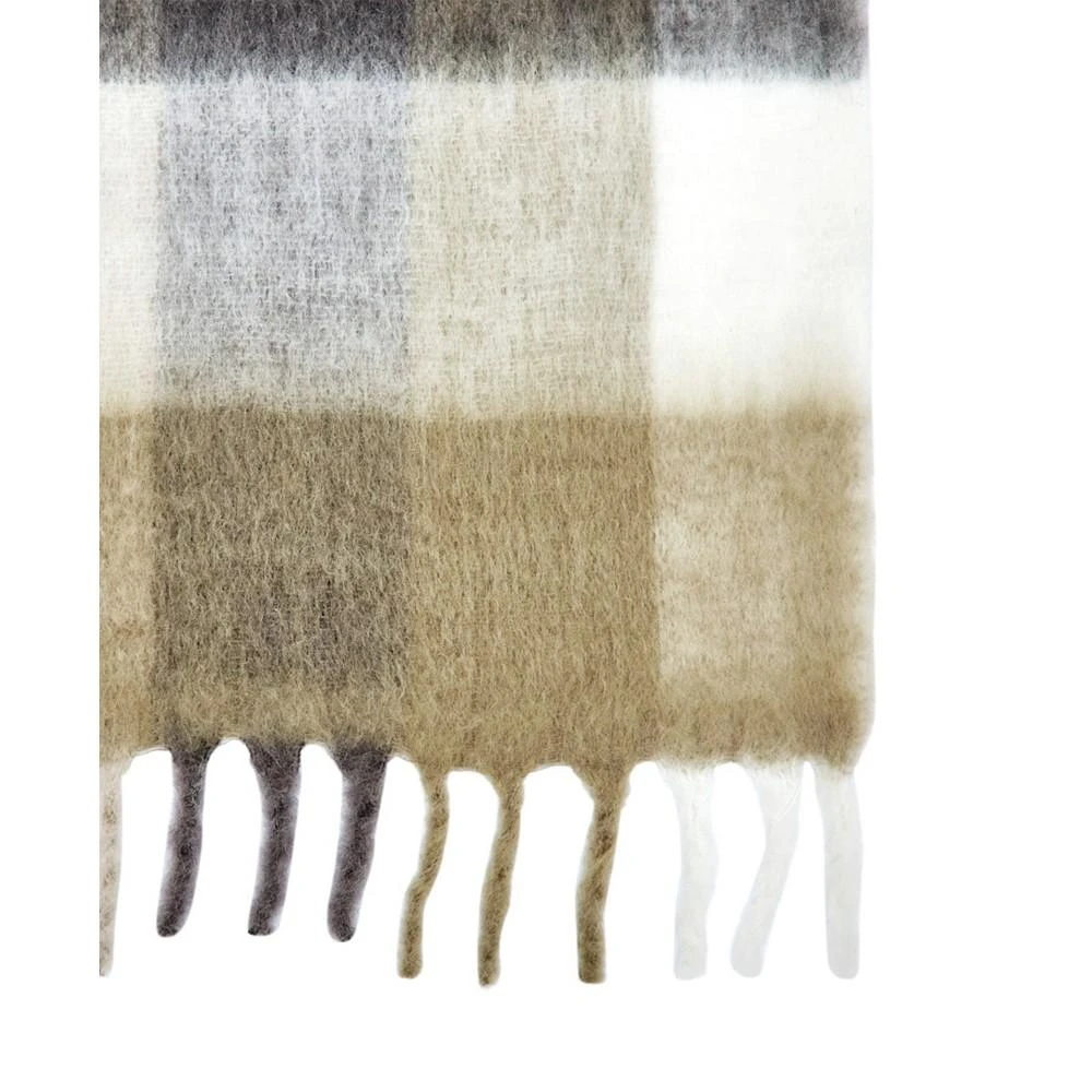 商品Fireside|Merry Bright Plaid Faux Mohair Fringe Throw, 50" x 60",价格¥90,第3张图片详细描述