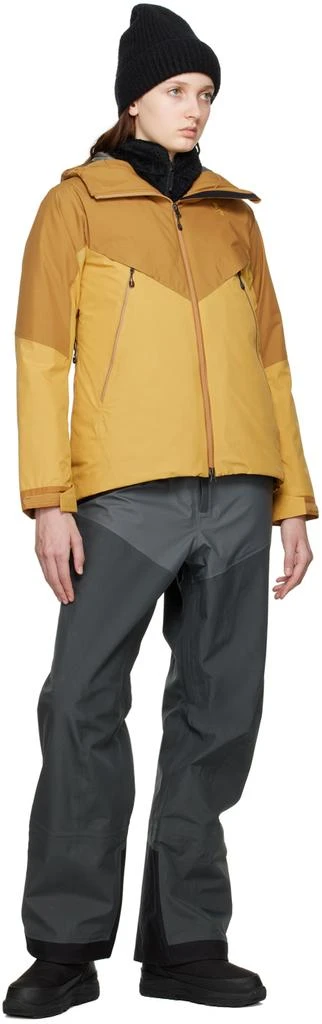 商品Goldwin|Yellow Shield Hybrid Jacket,价格¥1740,第4张图片详细描述