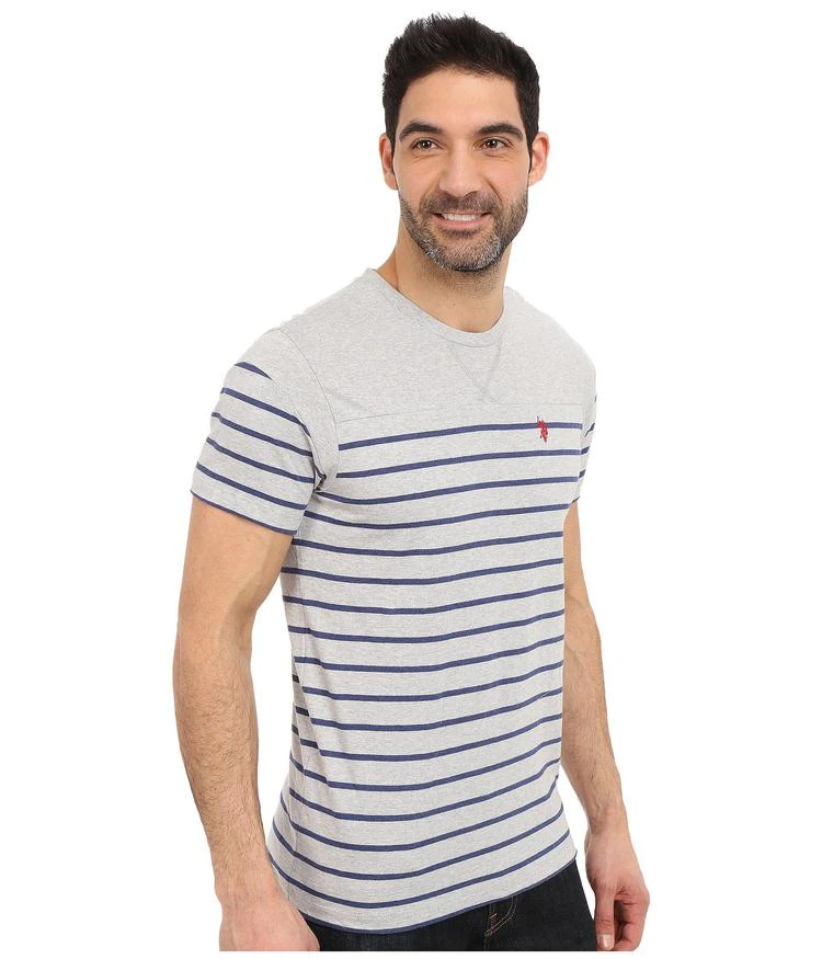 商品U.S. POLO ASSN.|Solid & Stripe V-Neck T-Shirt,价格¥211,第4张图片详细描述