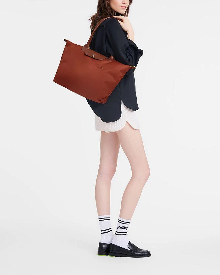 商品Longchamp|Le Pliage Green Large Nylon Tote Bag,价格¥1158,第2张图片详细描述