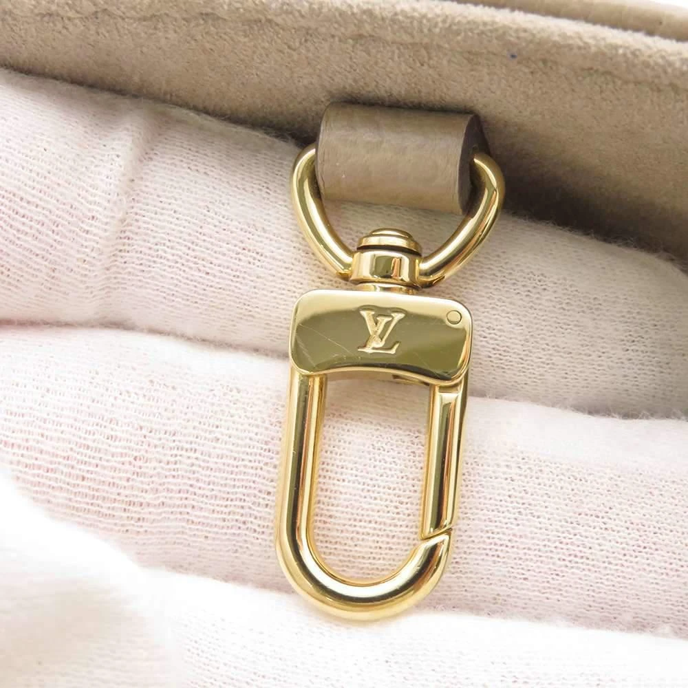 Louis Vuitton Cream Monogram Empreinte Leather Giant Onthego PM Tote Bag  商品