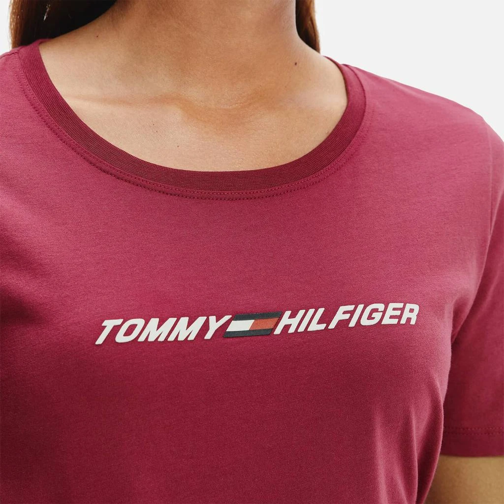 商品Tommy Hilfiger|Tommy Sport Women's Regular Graphic T-Shirt - Crimson Ruby,价格¥114,第3张图片详细描述