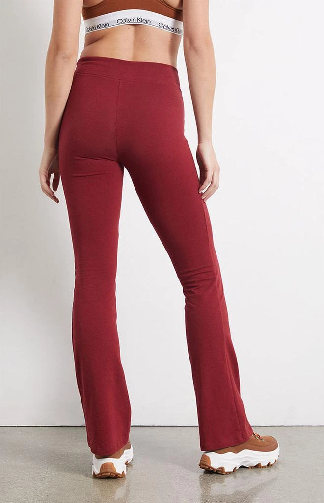 商品PacSun|Surplice V Waist Flare Yoga Pants,价格¥73,第4张图片详细描述