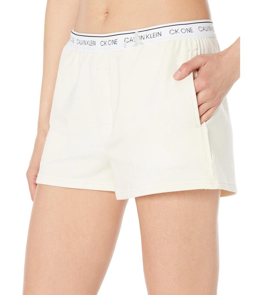 商品Calvin Klein|One Faded Glory Lounge Sleep Shorts,价格¥176,第5张图片详细描述