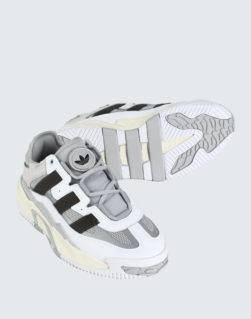 商品Adidas|Sneakers,价格¥767,第2张图片详细描述