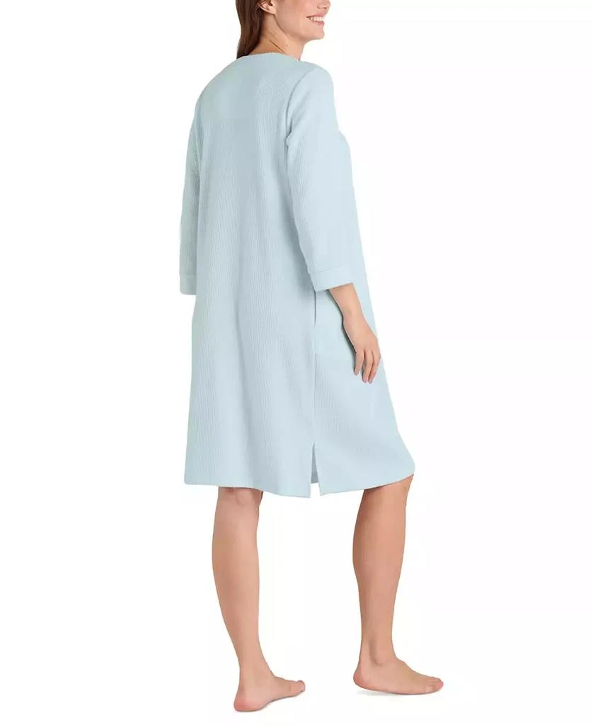 商品Miss Elaine|Plus Size Embroidered Waffle-Knit Grip Robe,价格¥282,第2张图片详细描述