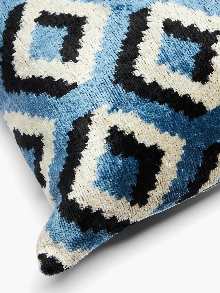 商品Les Ottomans|Ikat silk-velvet cushion,价格¥1180,第5张图片详细描述