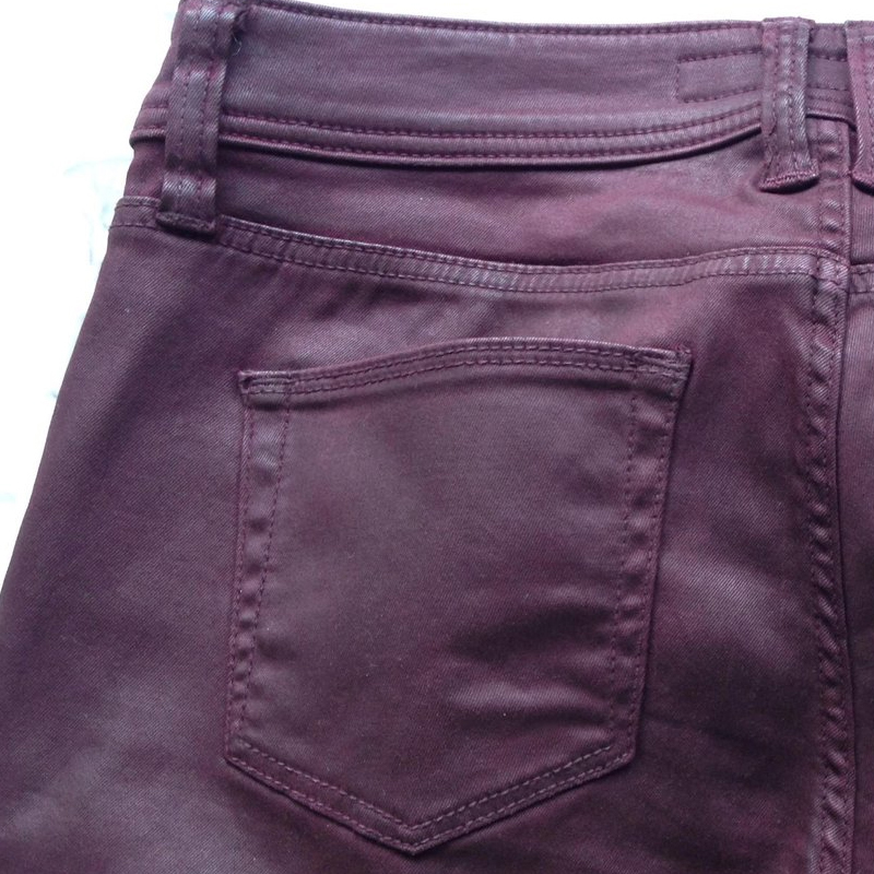 BURBERRY 女士酒红色涂层紧身牛仔裤 3947339商品第2张图片规格展示