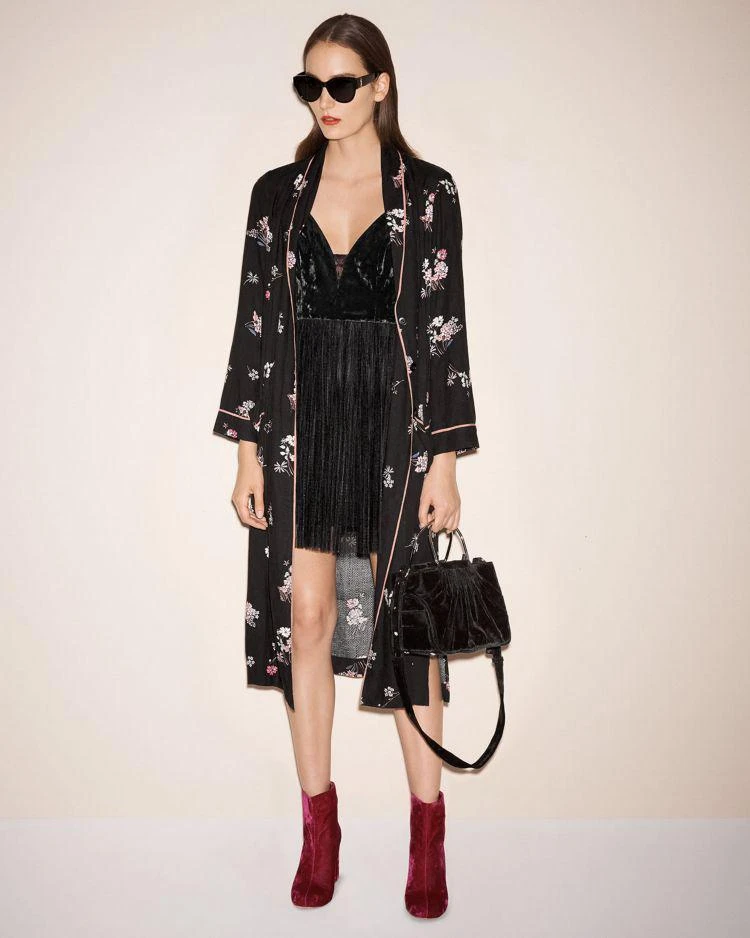 商品Studio 33|High Key Mini Velvet Tote,价格¥234,第5张图片详细描述