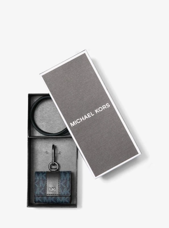 商品Michael Kors|Hudson Logo Lanyard Case for Apple AirPods Pro®,价格¥146,第4张图片详细描述