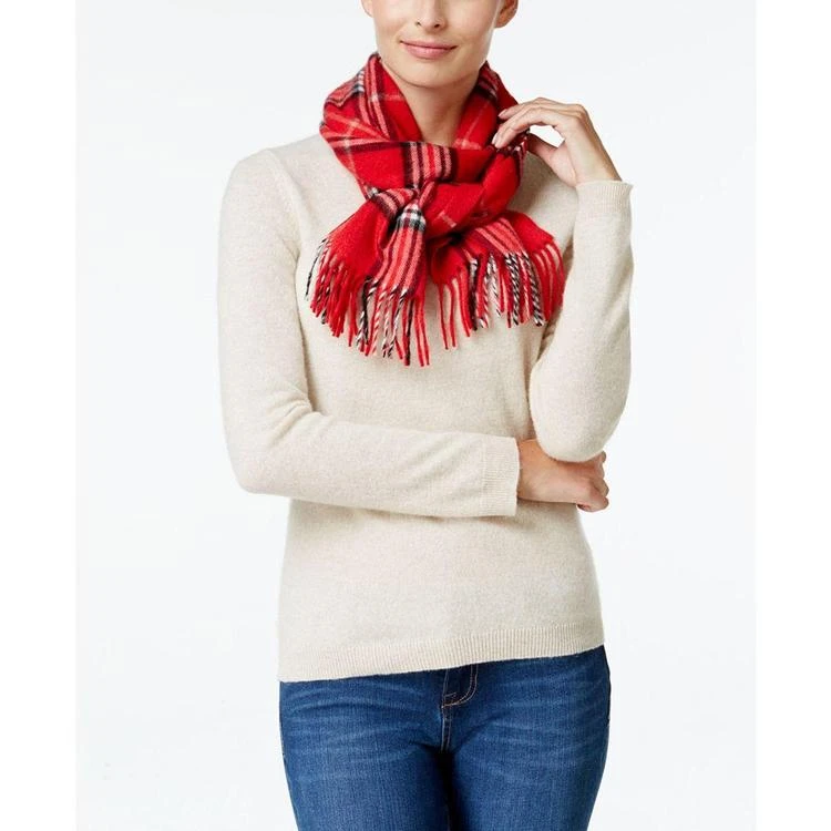 商品Charter Club|Charter Club Signature Plaid Cashmere Scarf, Only at Macy's围巾,价格¥292,第3张图片详细描述