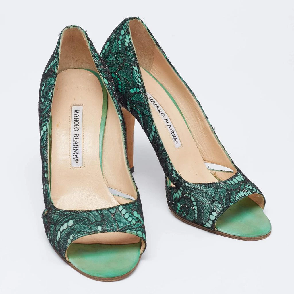 商品[二手商品] Manolo Blahnik|Manolo Blahnik Black/Green Lace and Leather Open-Toe Pumps Size 38.5,价格¥1006,第4张图片详细描述