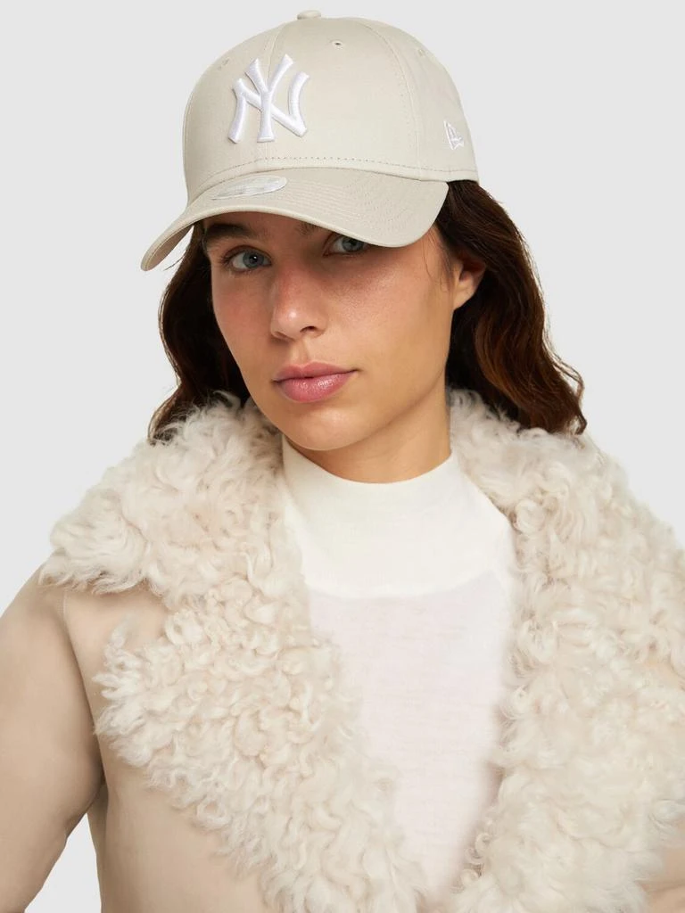 商品New Era|Female League Ess 9forty Ny Yankees Cap,价格¥230,第1张图片