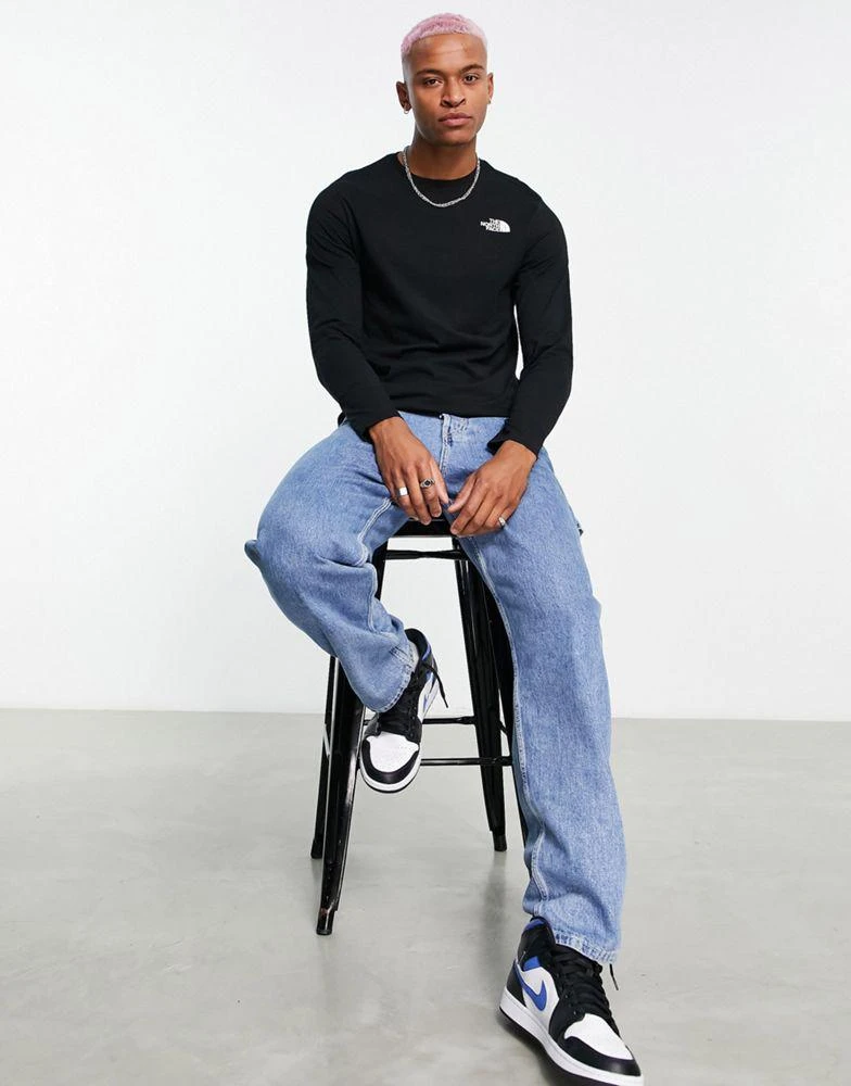 商品The North Face|The North Face Collage back print long sleeve t-shirt in black Exclusive at ASOS,价格¥223,第4张图片详细描述