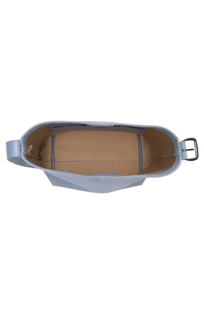 Essentials Suede Bucket Bag 商品