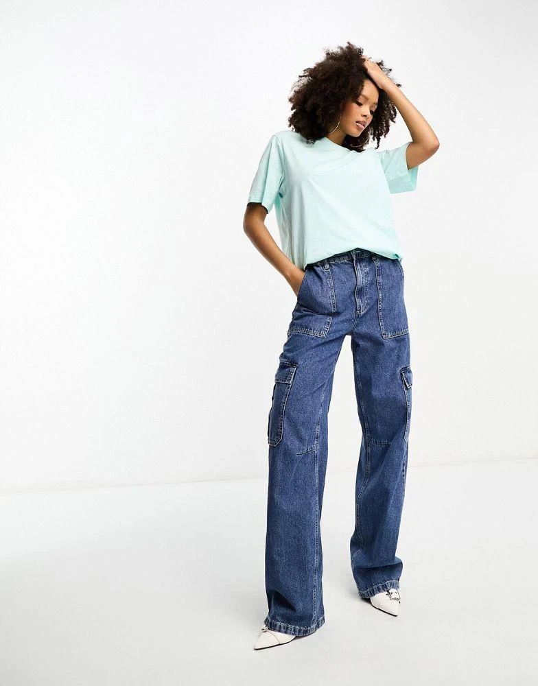 商品NIKE|Nike mini swoosh boyfriend t-shirt in jade ice blue,价格¥206,第3张图片详细描述