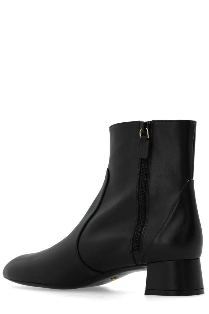 商品Stuart Weitzman|Stuart Weitzman Vivienne Heeled Ankle Boots,价格¥2631,第3张图片详细描述