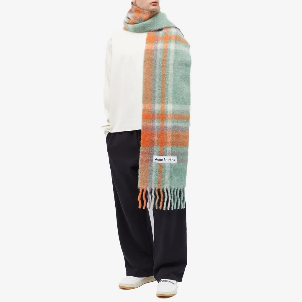 商品Acne Studios|Acne Studios Vally Tartan New Scarf,价格¥2130,第5张图片详细描述