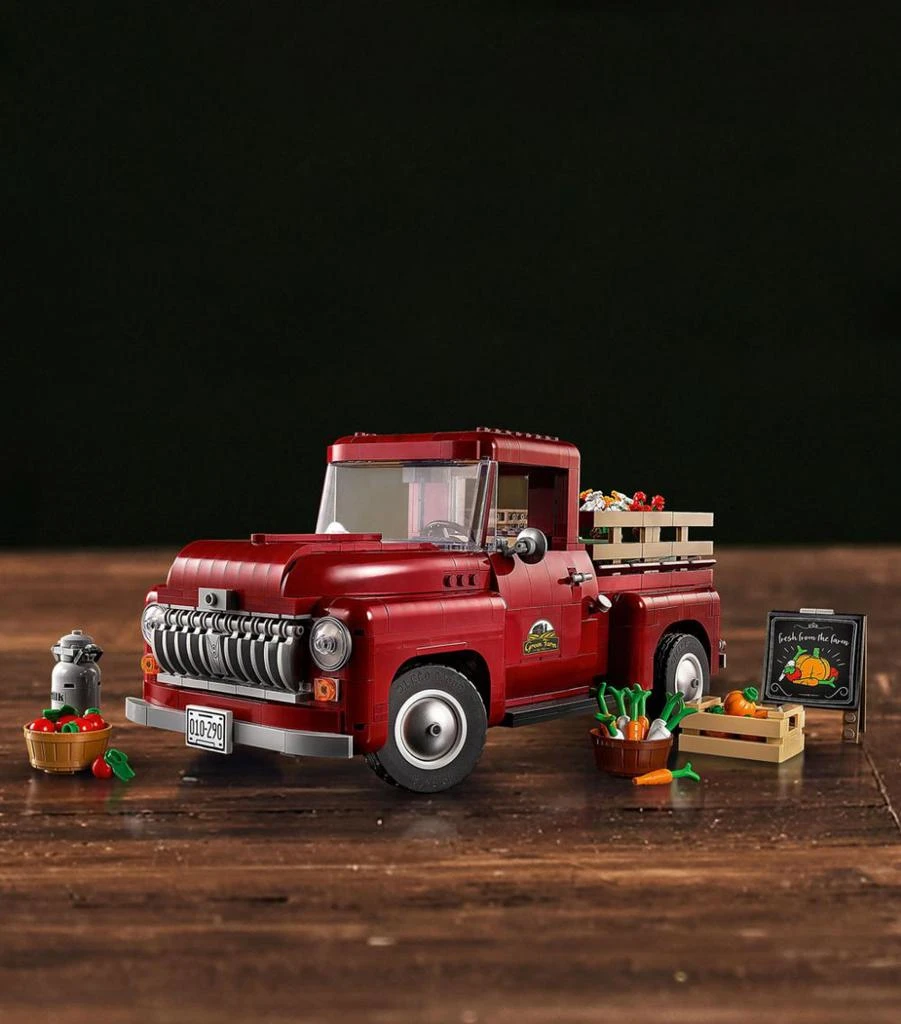 商品LEGO|Pickup Truck Building Set 10290,价格¥1263,第3张图片详细描述