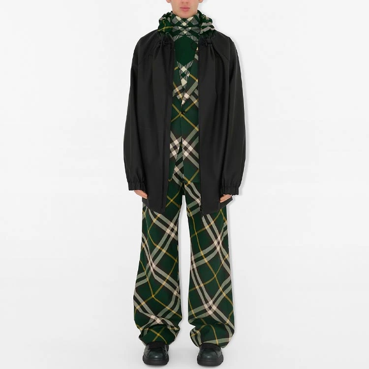 商品[国内直发] Burberry|博柏利 格纹拼色修身高领长袖毛衣 男款 黄水仙色,价格¥3959,第5张图片详细描述