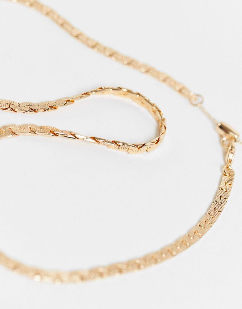 商品Reclaimed Vintage|Reclaimed Vintage inspired unisex ultimate antique chain necklace in gold,价格¥116,第6张图片详细描述