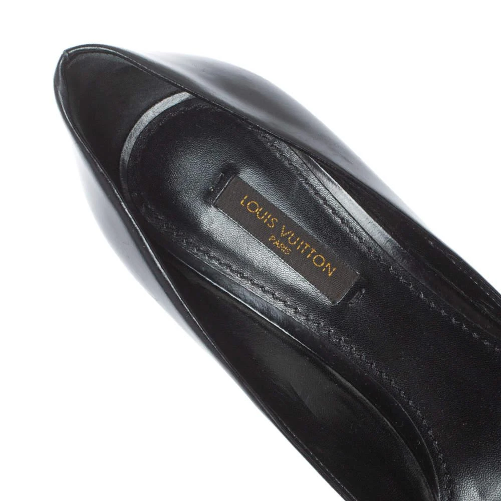 Louis Vuitton Black Leather Pointed Toe Pumps Size 36.5 商品