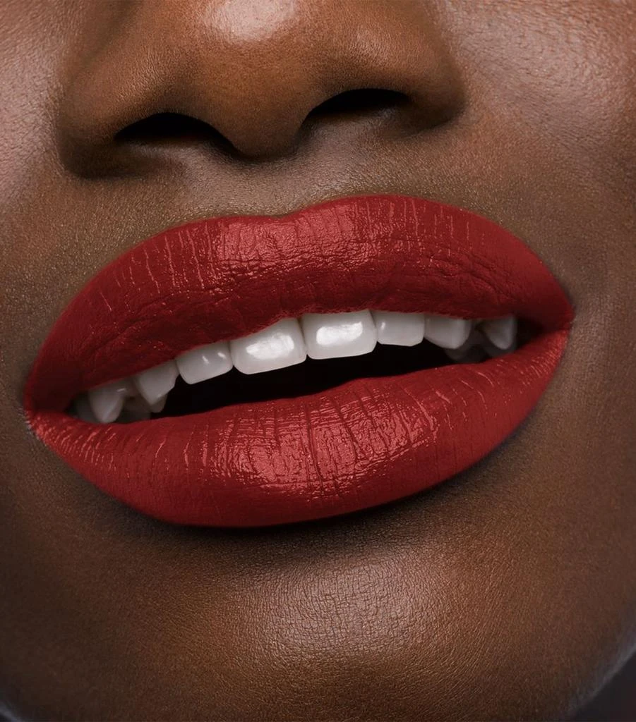 商品Christian Louboutin|Rouge Louboutin Silky Satin On The Go Lipstick,价格¥393,第4张图片详细描述