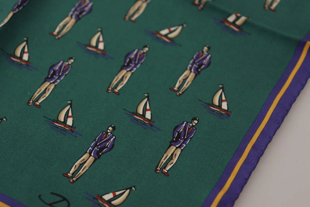 商品Dolce & Gabbana|Dolce & Gabbana Green Printed DG Logo s Square Handkerchief Scarf,价格¥979,第3张图片详细描述