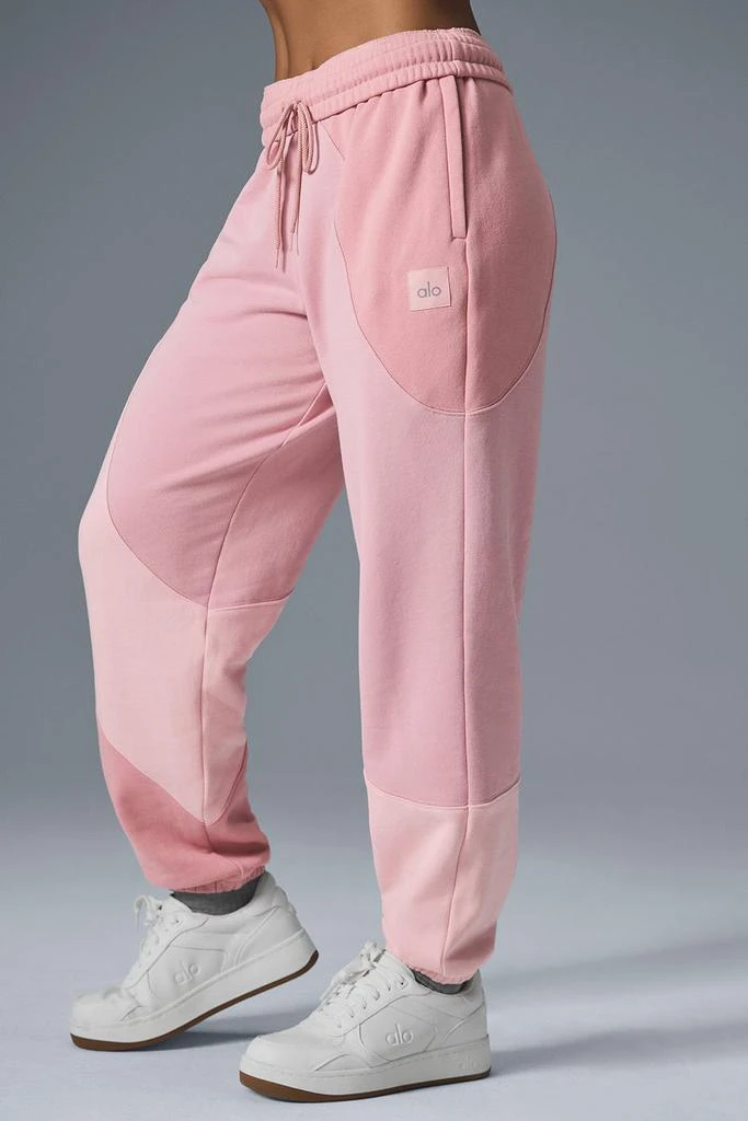 商品Alo|Make Waves Sweatpant - Sunset Pink Tonal,价格¥1110,第3张图片详细描述