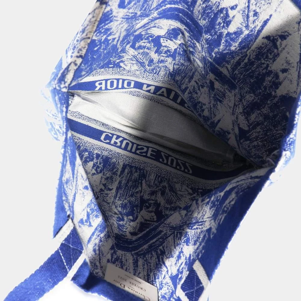 商品[二手商品] Dior|Dior Blue Cruise 2022 Print Canvas Tote Bag,价格¥7685,第4张图片详细描述